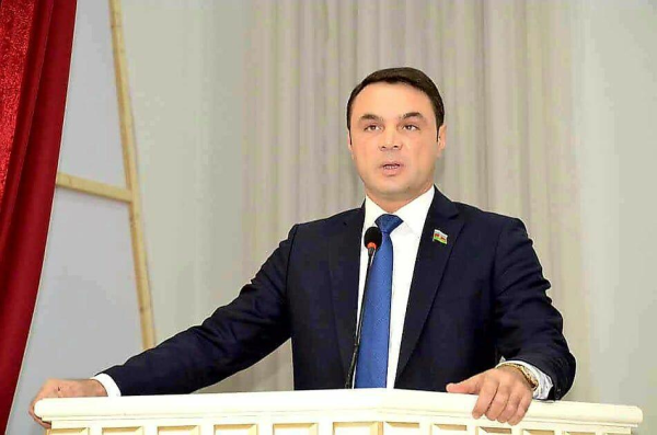 Deputatın polisi döyməsi təsdiqləndi - Rəsmi